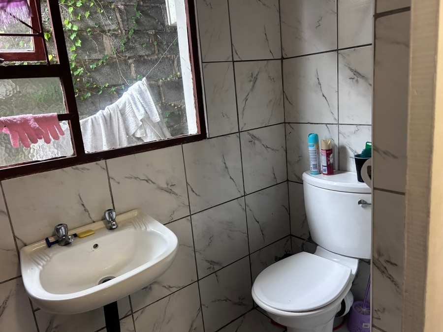 9 Bedroom Property for Sale in Quigney Eastern Cape